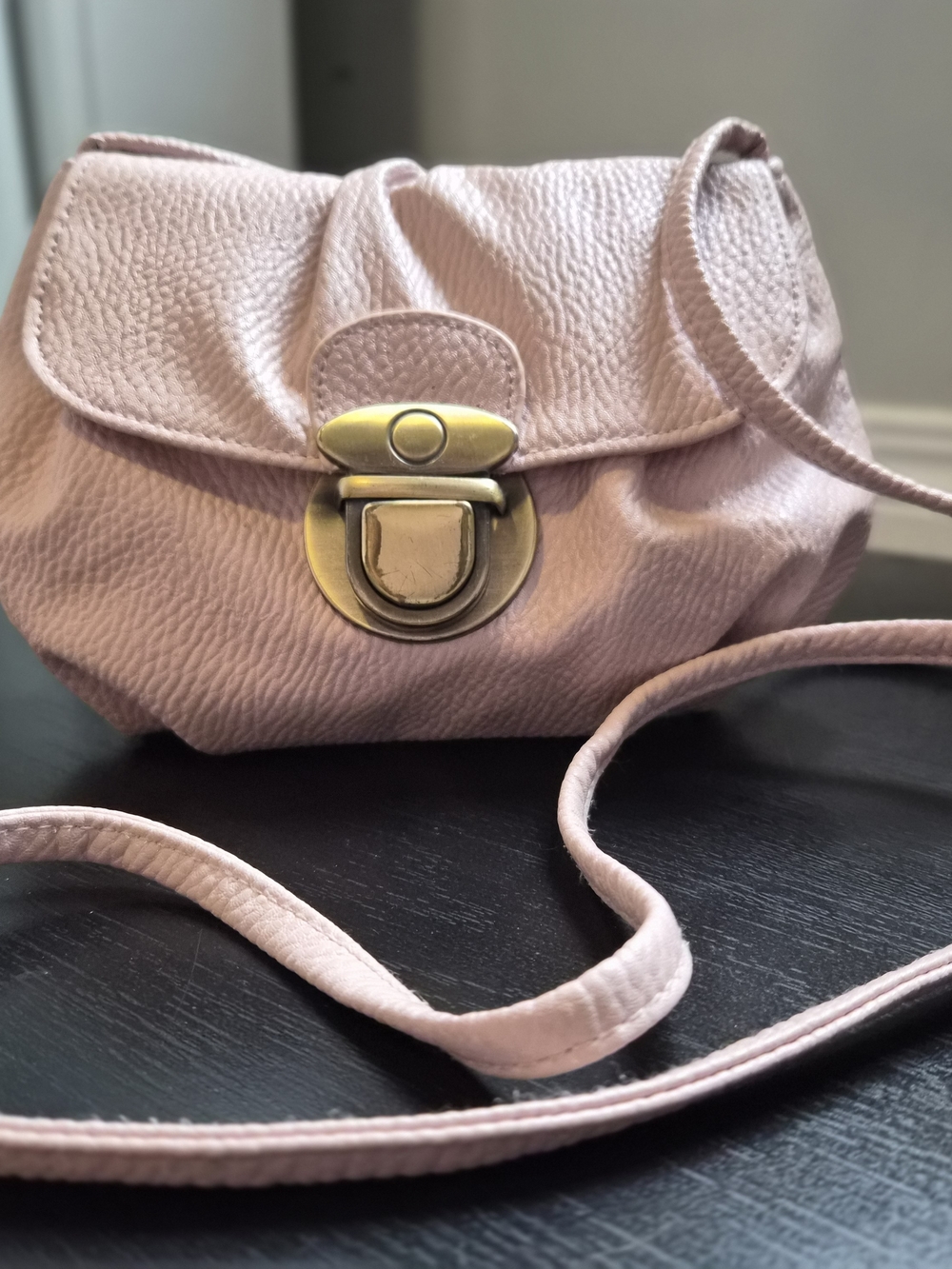 Soft Pink Leather Crossbody Bag - Elegant Everyday Style